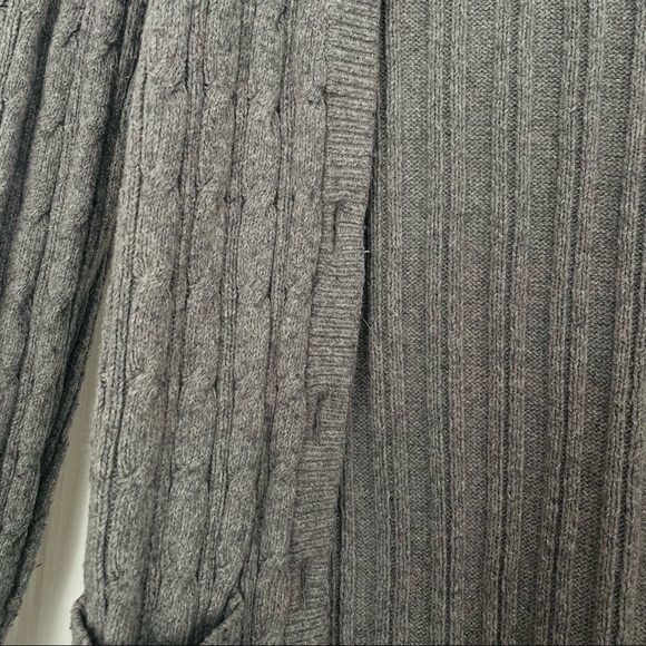 Hollister Knit Cardigan - Picture 2 of 4